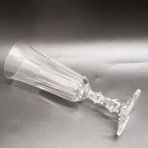 Elegant Vintage Victoria by Royal Crystal Rock Champagne Glass RCR Made in Italy - Picture 4 of 17